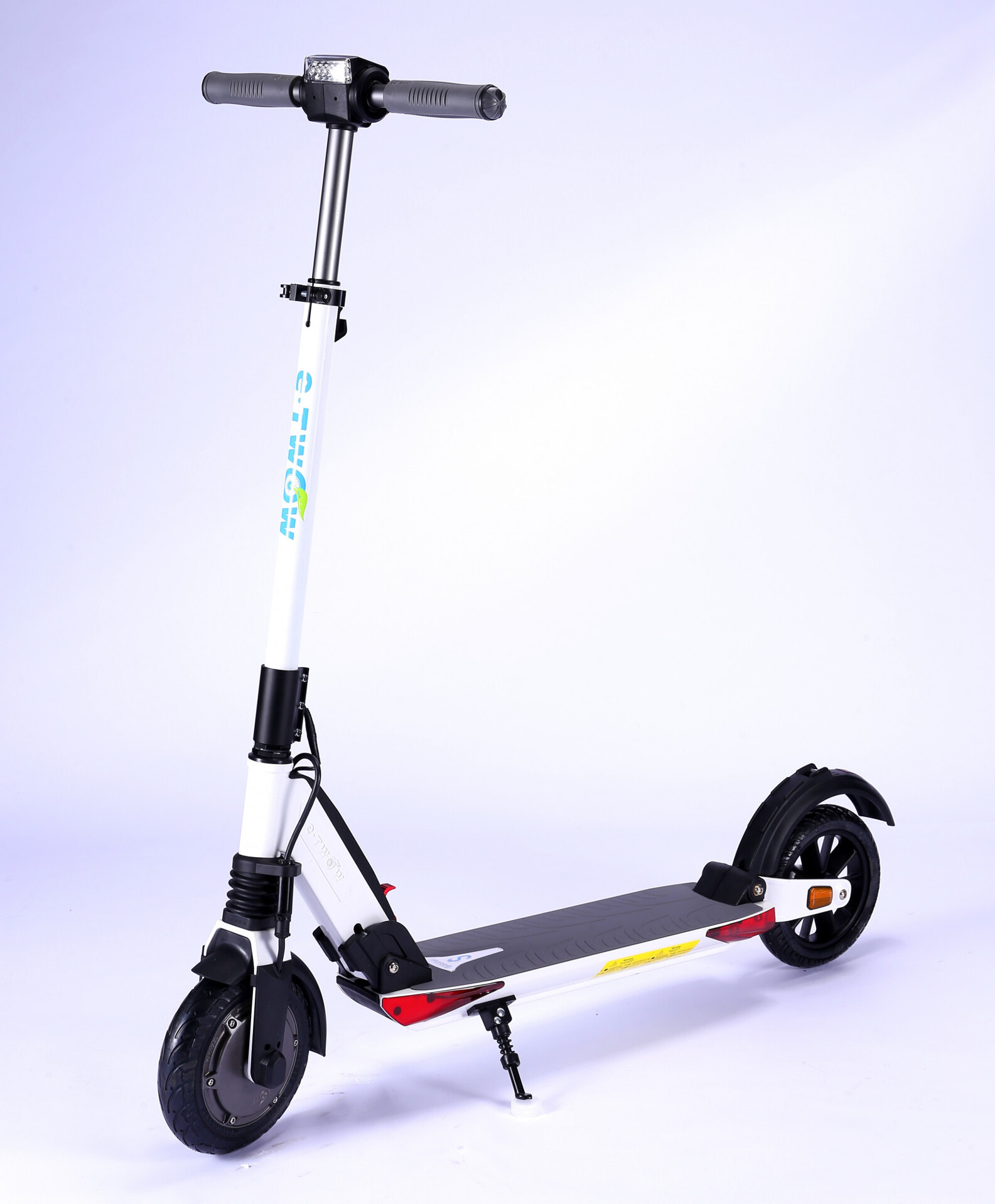 E-Twow Booster ES, Farba Biela